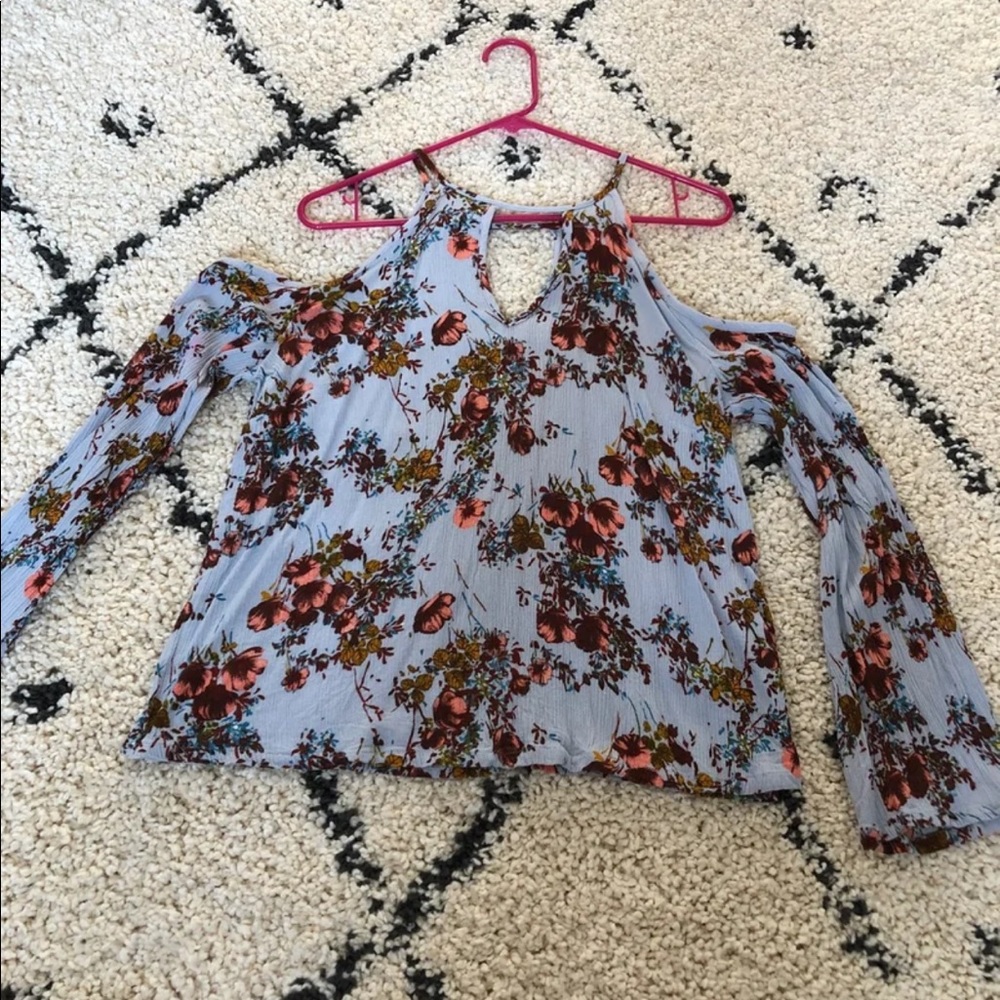 Flowy top